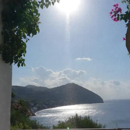 La Casa Di Tina * Sant'Angelo (Isola d'Ischia)
