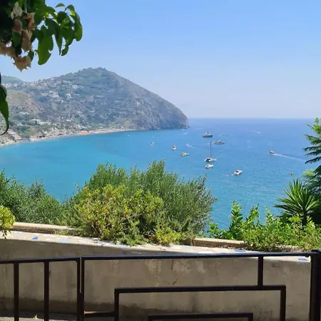 بيت للعطل La Casa Di Tina